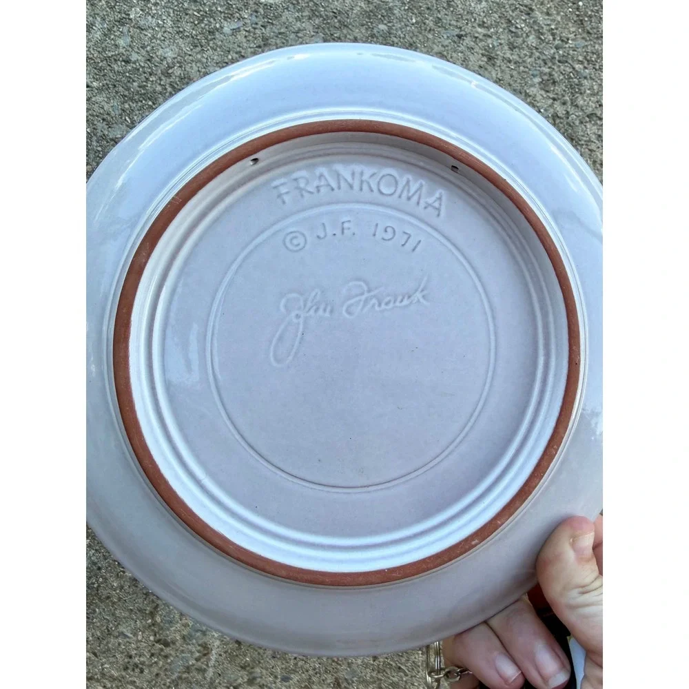 Frankoma 1971 No Room in the Inn Christmas Plate John Frank White Glaze 8.5